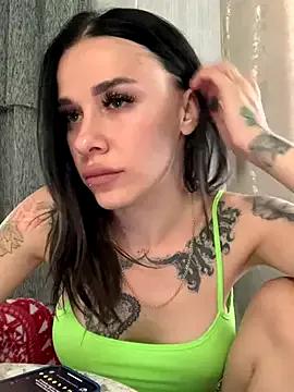 Unleash your urge for fetish cams livestreamers with our pick of steaming hot models, versed in the art of seduction and indulgence.