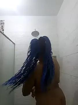 Quinni_1 from StripChat is Freechat