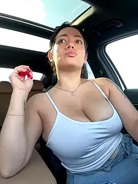RacccoonBaby07 from StripChat is Freechat