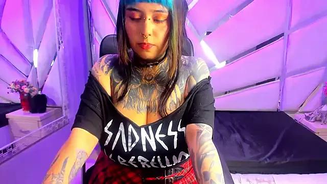 RavenCeleste_ from StripChat is Freechat