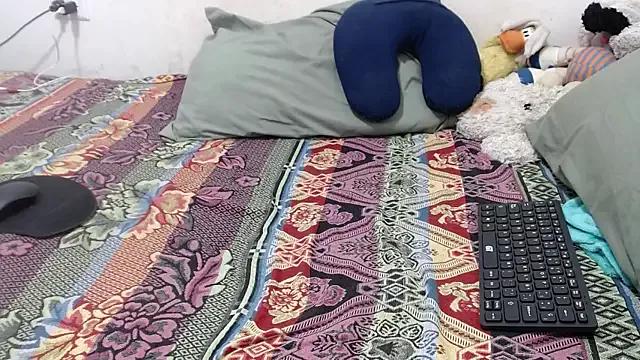 Ray_catt from StripChat is Freechat