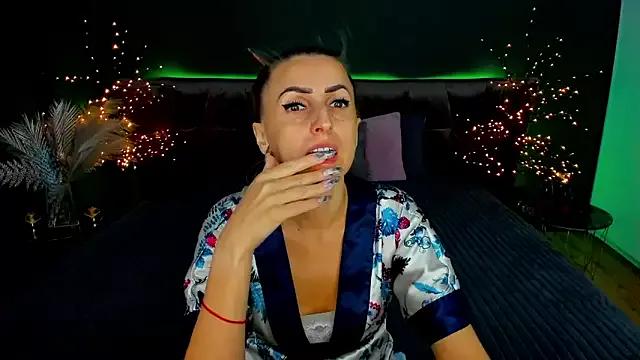 Unleash your urge for fetish cams livestreamers with our pick of steaming hot models, versed in the art of seduction and indulgence.