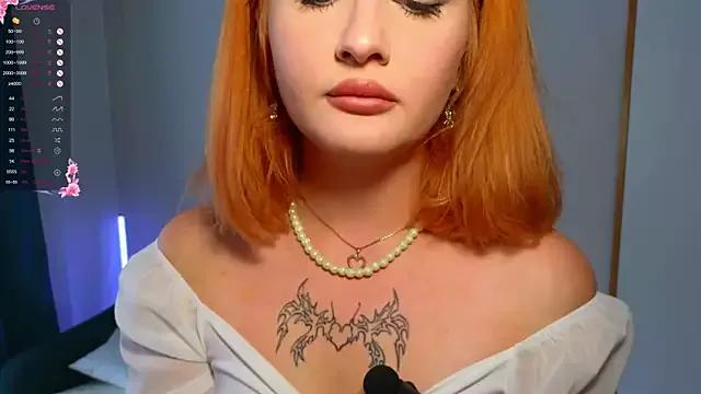 RedandFire from StripChat is Freechat