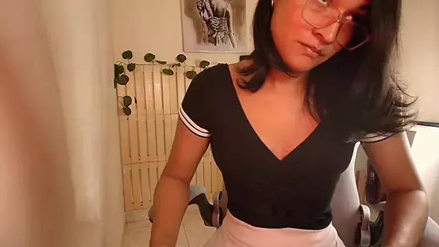 renacatrina from StripChat is Freechat