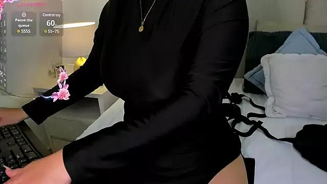 rhizan_thella from StripChat is Freechat