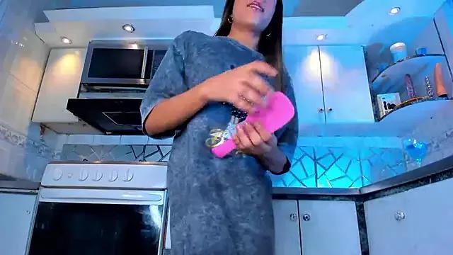 Unleash your urge for fetish cams livestreamers with our pick of steaming hot models, versed in the art of seduction and indulgence.