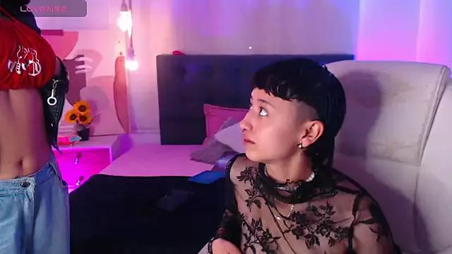 Unleash your urge for fetish cams livestreamers with our pick of steaming hot models, versed in the art of seduction and indulgence.