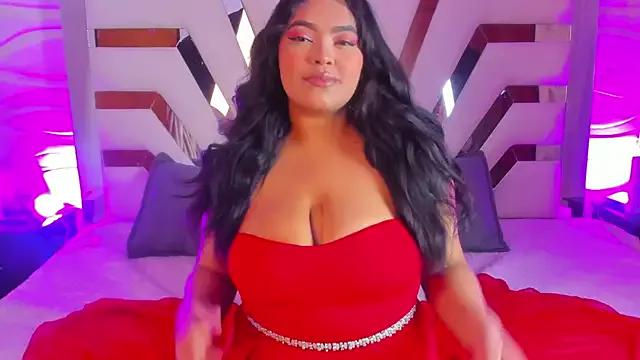 Unleash your urge for fetish cams livestreamers with our pick of steaming hot models, versed in the art of seduction and indulgence.