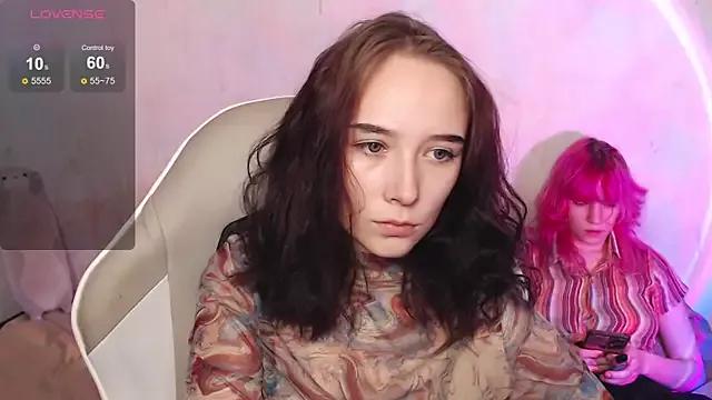 Unleash your urge for fetish cams livestreamers with our pick of steaming hot models, versed in the art of seduction and indulgence.