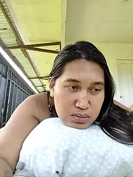 Romantic_Sabrina from StripChat is Freechat