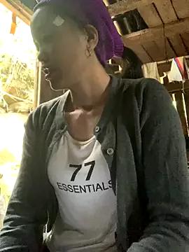 rosa-1200 from StripChat is Freechat