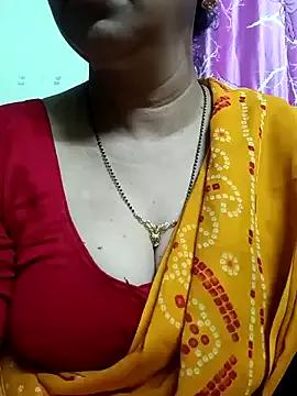 Rosy-B from StripChat is Freechat