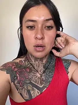 Unleash your urge for fetish cams livestreamers with our pick of steaming hot models, versed in the art of seduction and indulgence.