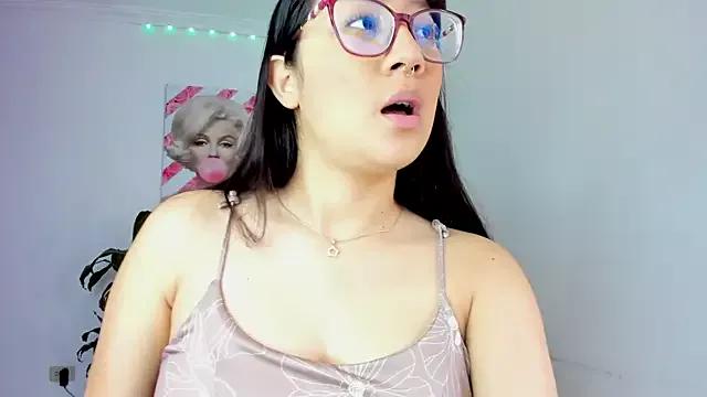 Unleash your urge for fetish cams livestreamers with our pick of steaming hot models, versed in the art of seduction and indulgence.