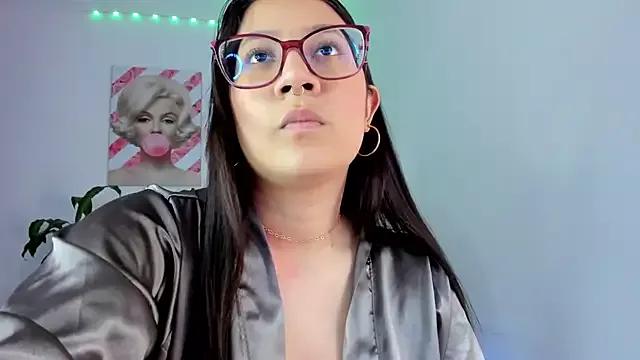 Unleash your urge for fetish cams livestreamers with our pick of steaming hot models, versed in the art of seduction and indulgence.