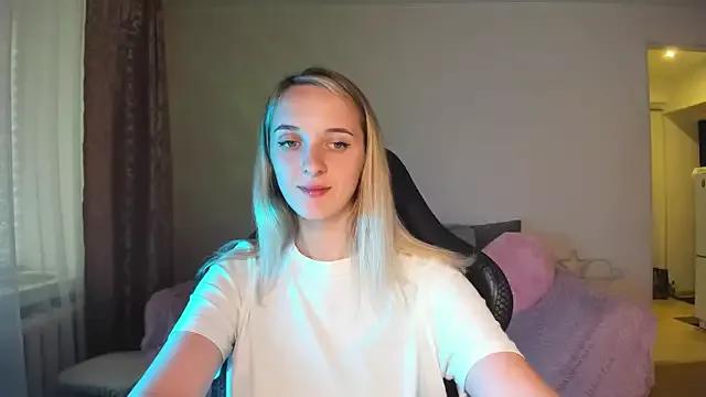 RouseReed from StripChat is Freechat