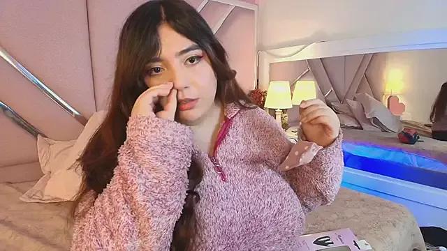 Unleash your urge for fetish cams livestreamers with our pick of steaming hot models, versed in the art of seduction and indulgence.