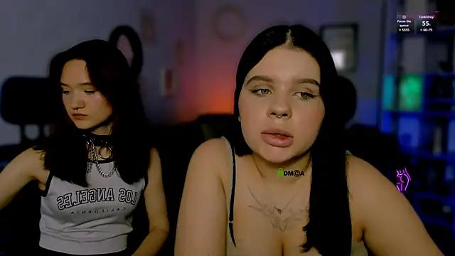 Unleash your urge for fetish cams livestreamers with our pick of steaming hot models, versed in the art of seduction and indulgence.