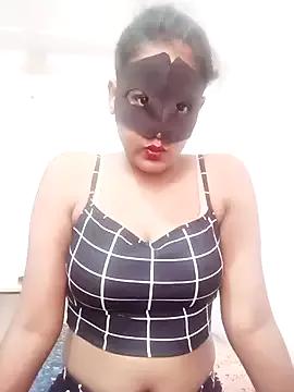 ROXY_ROSY from StripChat is Freechat