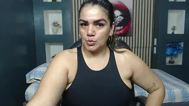 Unleash your urge for fetish cams livestreamers with our pick of steaming hot models, versed in the art of seduction and indulgence.