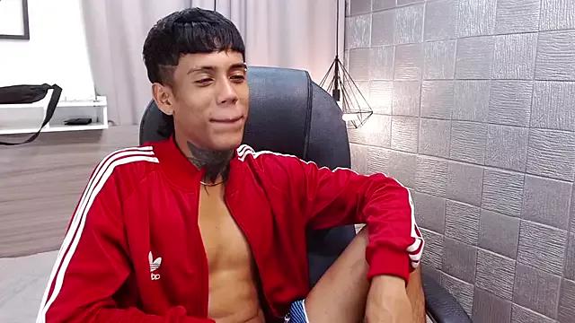 RyanKing19 from StripChat is Freechat
