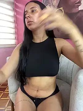 Unleash your urge for fetish cams livestreamers with our pick of steaming hot models, versed in the art of seduction and indulgence.