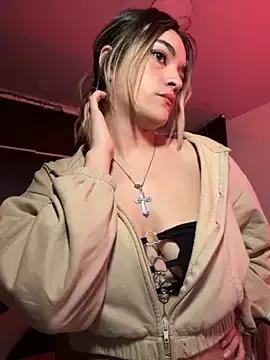 Unleash your urge for fetish cams livestreamers with our pick of steaming hot models, versed in the art of seduction and indulgence.