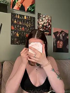 Unleash your urge for fetish cams livestreamers with our pick of steaming hot models, versed in the art of seduction and indulgence.