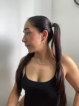 SabrinnaEvans from StripChat is Freechat