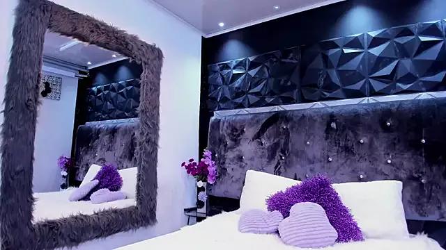 Unleash your urge for fetish cams livestreamers with our pick of steaming hot models, versed in the art of seduction and indulgence.