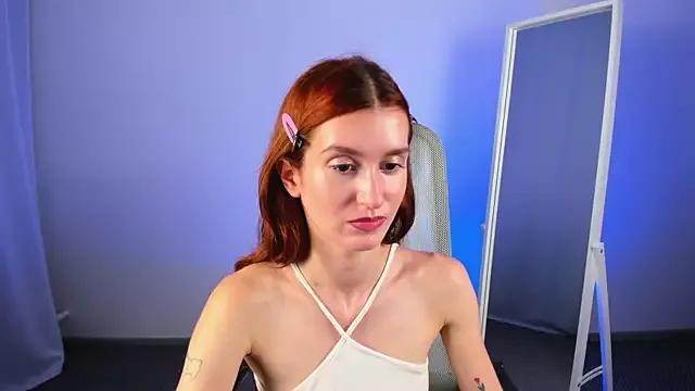 Sally_Biscuit from StripChat is Freechat