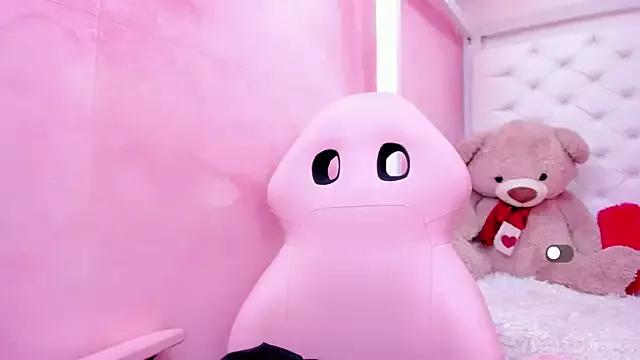 Unleash your urge for fetish cams livestreamers with our pick of steaming hot models, versed in the art of seduction and indulgence.