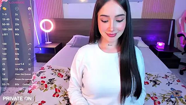Unleash your urge for fetish cams livestreamers with our pick of steaming hot models, versed in the art of seduction and indulgence.