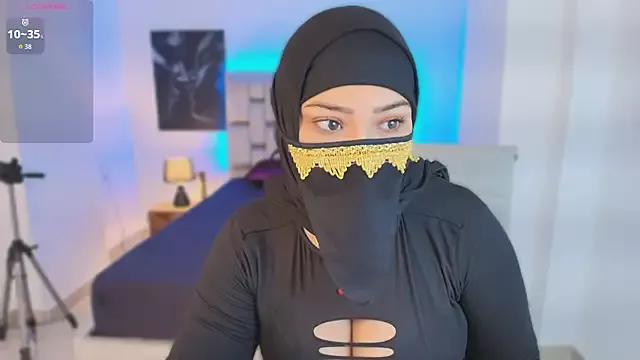 Unleash your urge for fetish cams livestreamers with our pick of steaming hot models, versed in the art of seduction and indulgence.