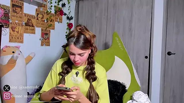 Unleash your urge for fetish cams livestreamers with our pick of steaming hot models, versed in the art of seduction and indulgence.