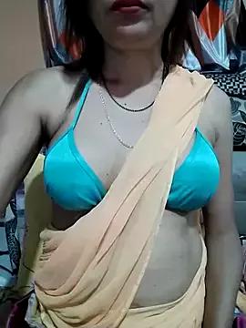 SANA-LEONI from StripChat is Freechat