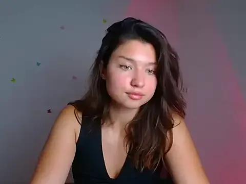 Sandra_Curly from StripChat is Freechat