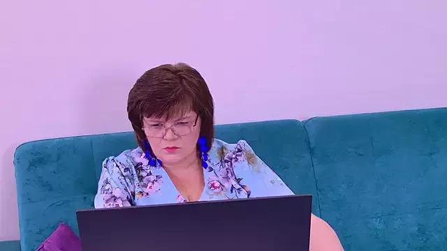 Sandra_Sunrise from StripChat is Freechat
