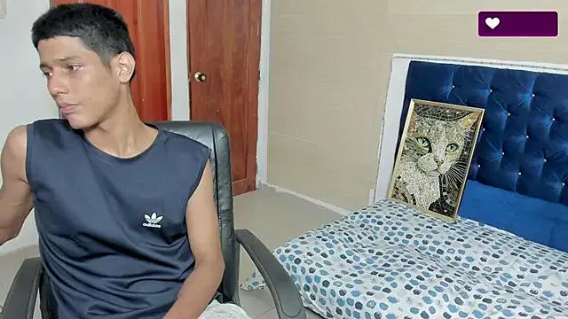 santos_desire from StripChat is Freechat