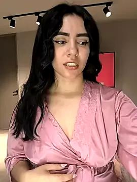 Unleash your urge for fetish cams livestreamers with our pick of steaming hot models, versed in the art of seduction and indulgence.