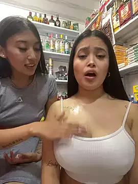 Unleash your urge for fetish cams livestreamers with our pick of steaming hot models, versed in the art of seduction and indulgence.