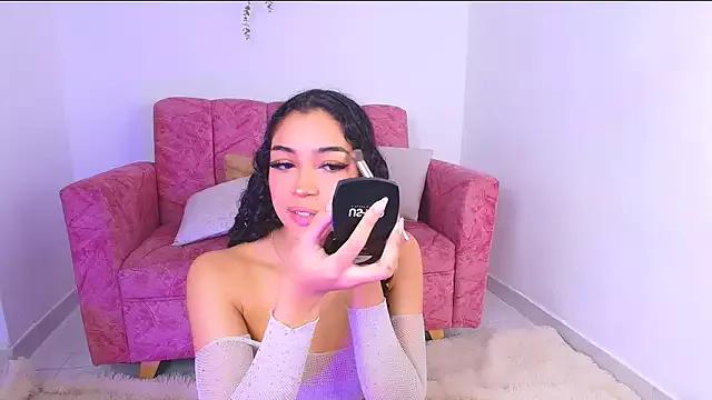 Unleash your urge for fetish cams livestreamers with our pick of steaming hot models, versed in the art of seduction and indulgence.
