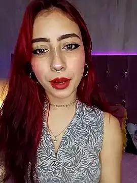 Sarah_lark from StripChat is Freechat