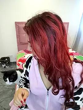 sarah_lark_ from StripChat is Freechat