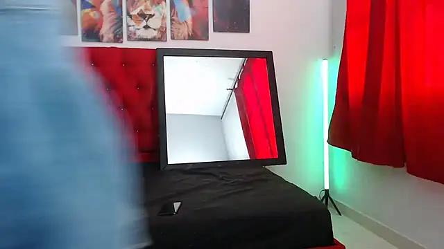 Unleash your urge for fetish cams livestreamers with our pick of steaming hot models, versed in the art of seduction and indulgence.