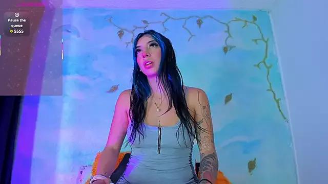 Unleash your urge for fetish cams livestreamers with our pick of steaming hot models, versed in the art of seduction and indulgence.