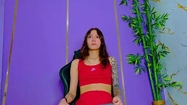 Unleash your urge for fetish cams livestreamers with our pick of steaming hot models, versed in the art of seduction and indulgence.