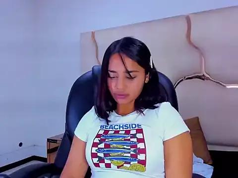 ScarletDoll from StripChat is Freechat