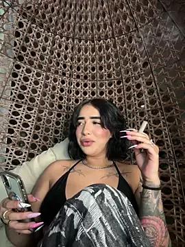 Unleash your urge for fetish cams livestreamers with our pick of steaming hot models, versed in the art of seduction and indulgence.