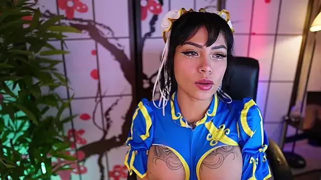 Unleash your urge for fetish cams livestreamers with our pick of steaming hot models, versed in the art of seduction and indulgence.